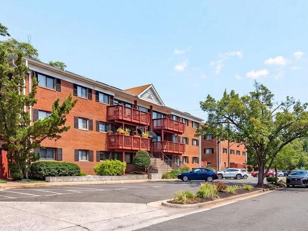 202 SKYHILL ROAD, Unit 8, ALEXANDRIA, VA 22314