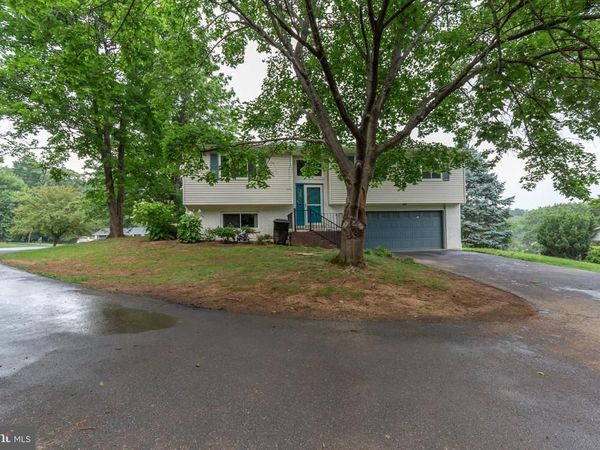 1517 CAROLINE STREET , WINCHESTER, VA 22601