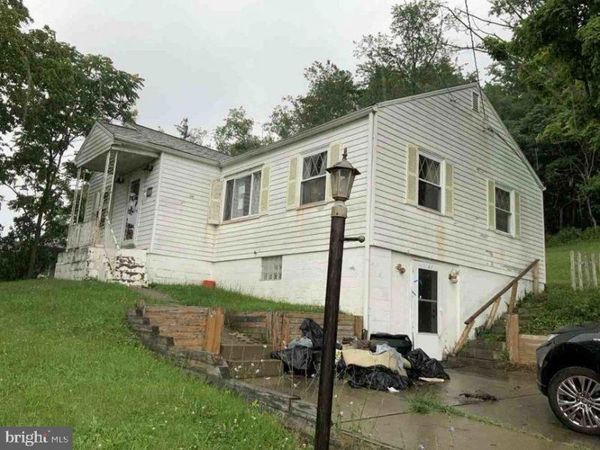 939 S CENTRAL AVENUE , CANONSBURG, PA 15317