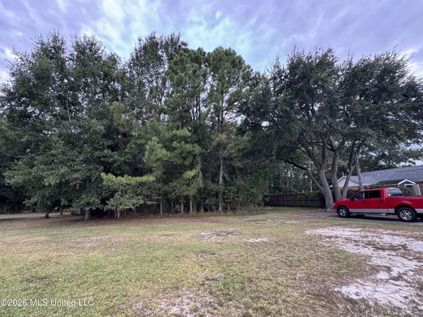 572 Haina Street, Diamondhead, MS 39525