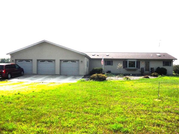 N2635 26th Avenue, Lyndon Station, WI 53944