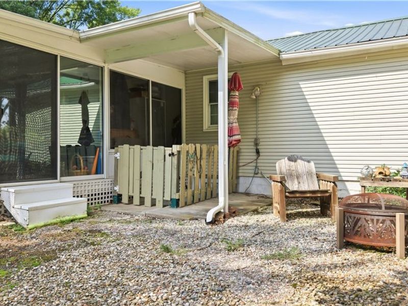 11596 Homestead Avenue NE, Alliance, OH 44601 Photo 10