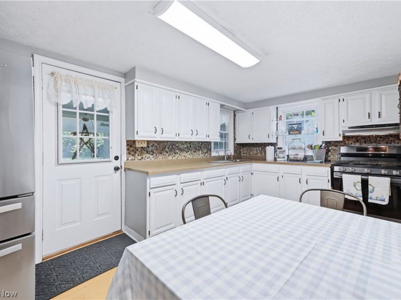 11596 Homestead Avenue NE, Alliance, OH 44601 Photo 19
