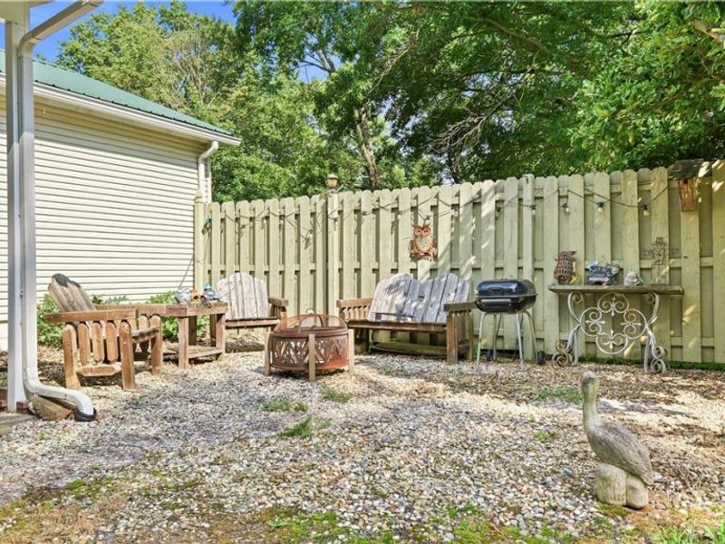 11596 Homestead Avenue NE, Alliance, OH 44601 Photo 9