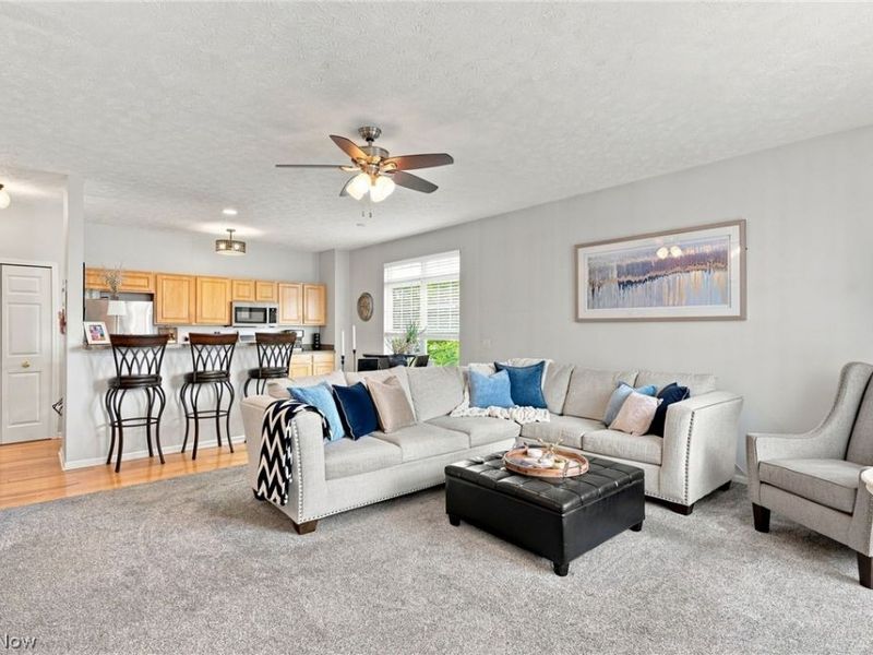 1214 E Chapman Lane, Unit 5, Medina, OH 44256 Photo 2
