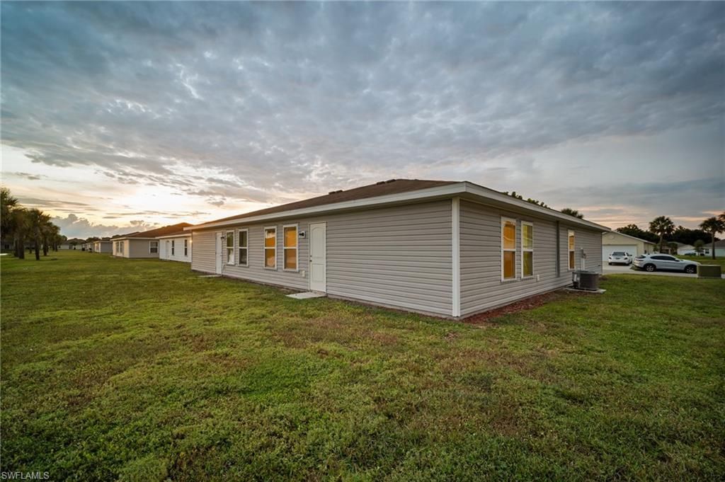 18321 Gibraltar Ln , Lehigh Acres, FL 33936 Photo