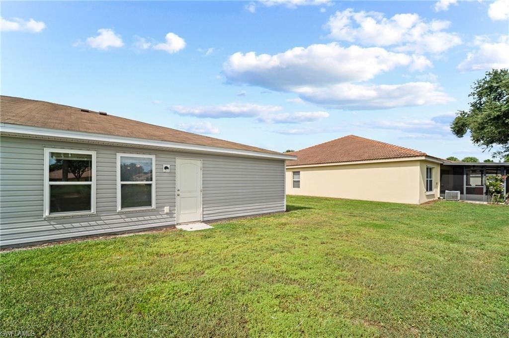 18321 Gibraltar Ln , Lehigh Acres, FL 33936 Photo