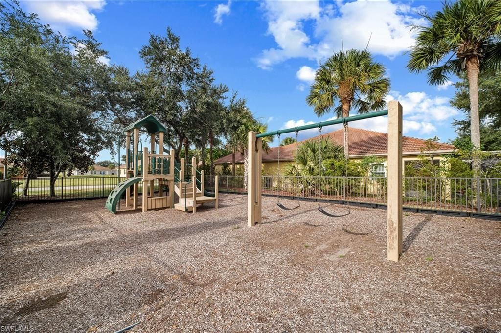 18321 Gibraltar Ln , Lehigh Acres, FL 33936 Photo