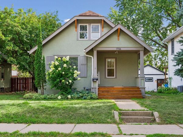 1706 Palace Avenue, Saint Paul, MN 55105
