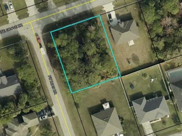 12 PINE GROVE DRIVE , PALM COAST, FL 32164