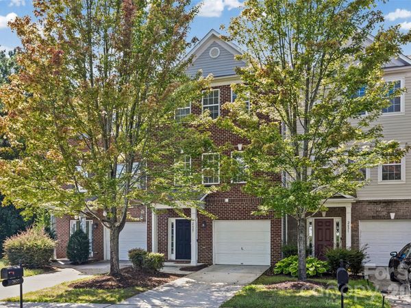 2627 Early Flight Drive, Charlotte, NC 28262