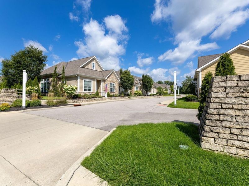 6747 Carson Way, Unit 31, Dublin, OH 43017 Photo 32