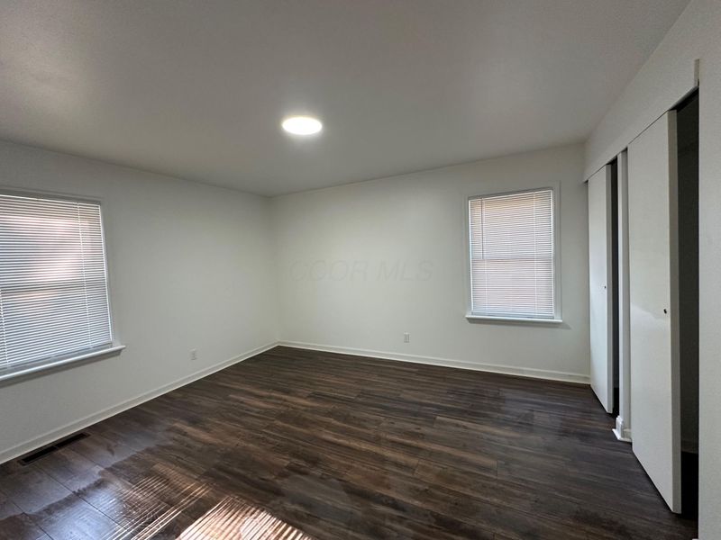 4735 Frost Avenue, Columbus, OH 43228 Photo 10