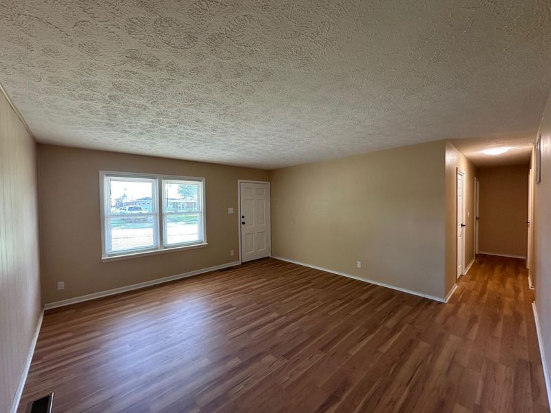 4735 Frost Avenue, Columbus, OH 43228 Photo 20