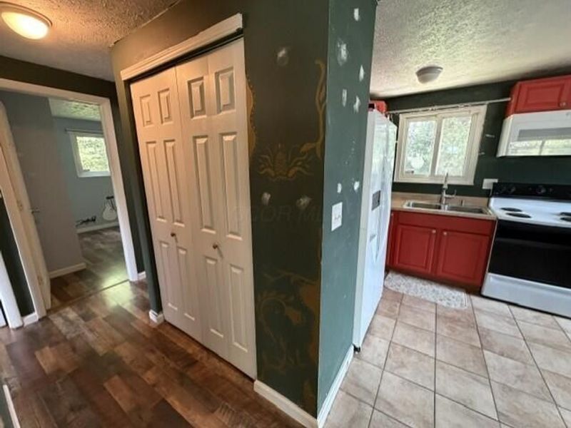 3426 Bruceton Avenue , Columbus, OH 43232 Photo 13