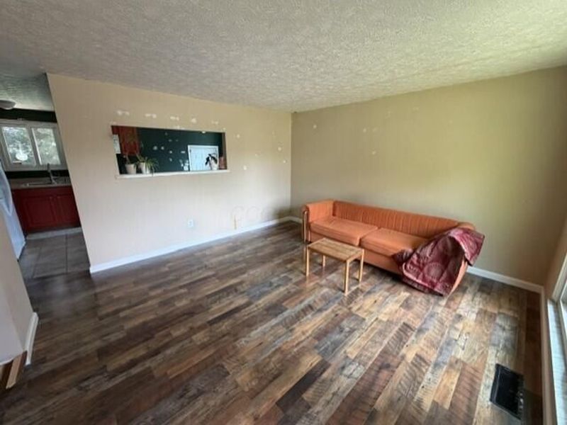 3426 Bruceton Avenue , Columbus, OH 43232 Photo 4