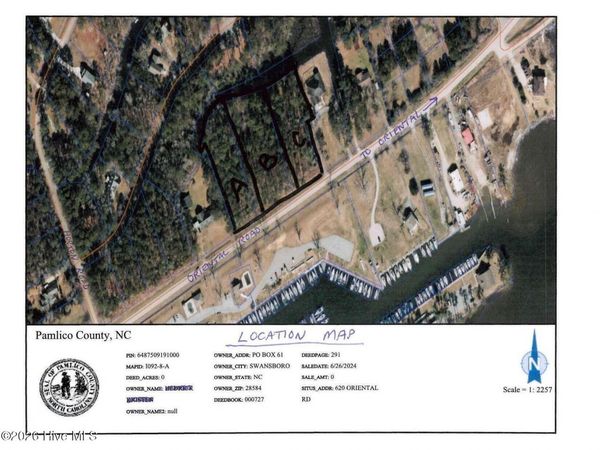 600 Oriental Road, Oriental, NC 28571