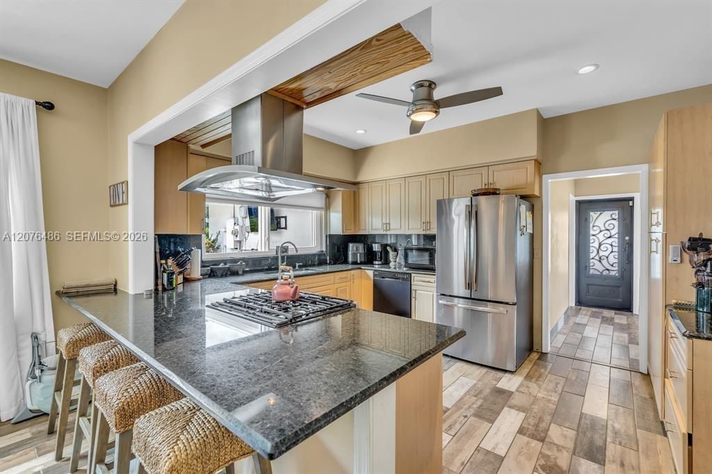 400 NE 2nd St, Pompano Beach, FL 33060 Photo