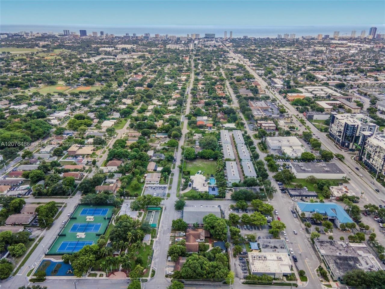 400 NE 2nd St, Pompano Beach, FL 33060 Photo