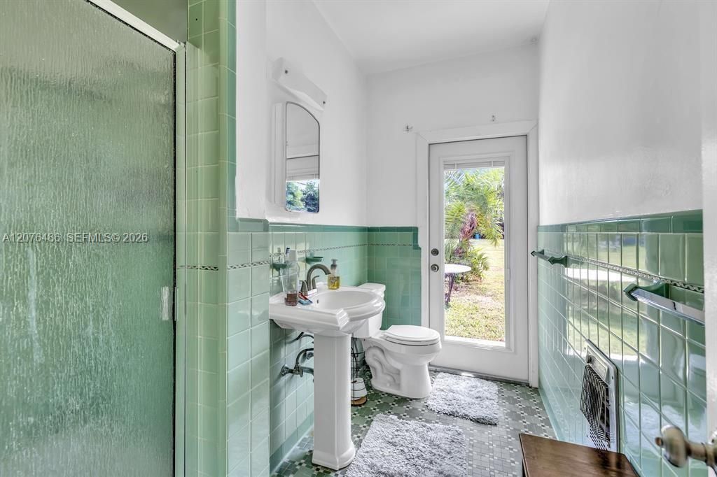 400 NE 2nd St, Pompano Beach, FL 33060 Photo