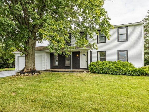 99 Forest Meadow , Rochester, NY 14624