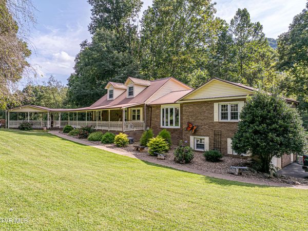 16234 Moccasin Circle, Abingdon, VA 24210