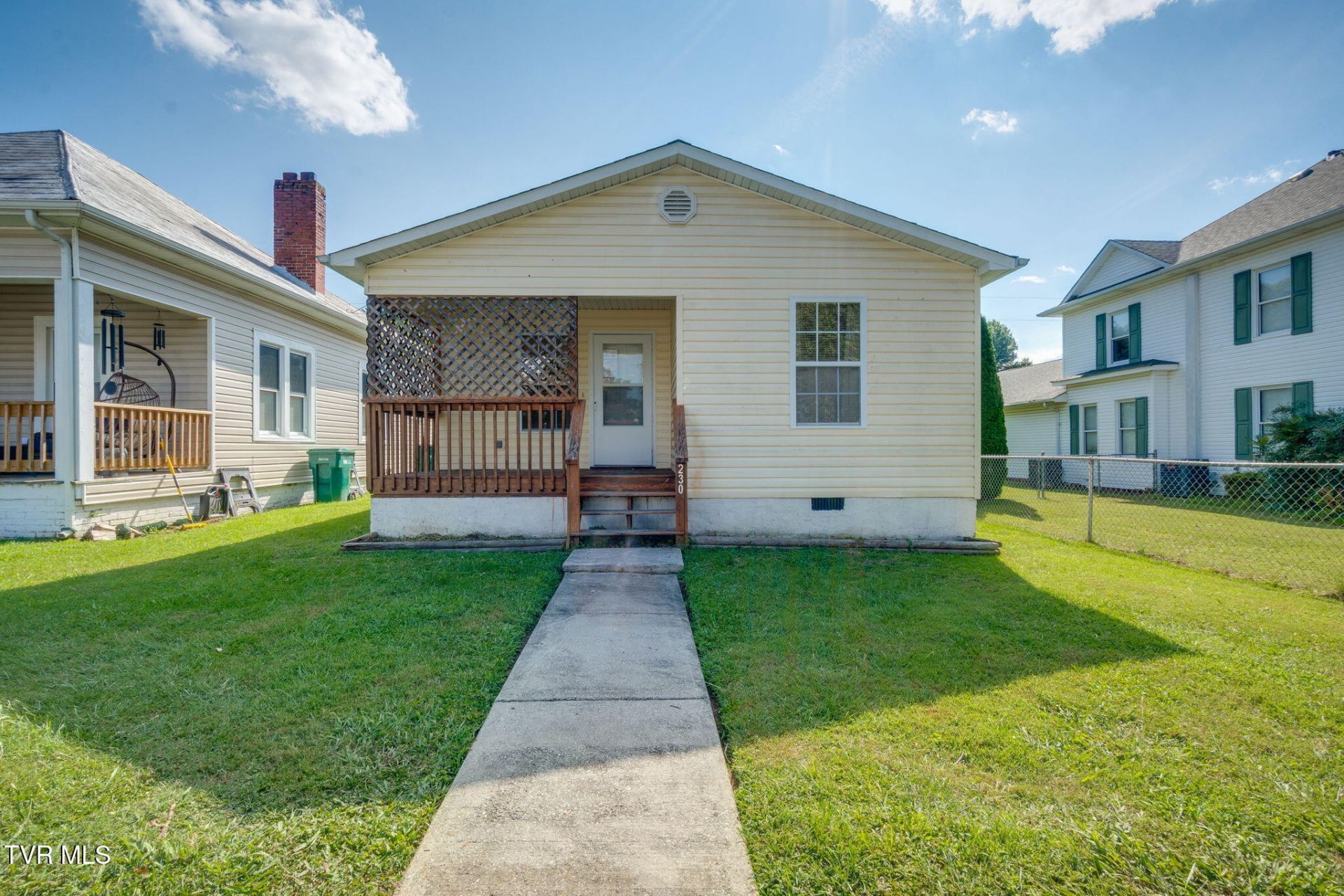 230 Opekiska Street, Erwin, TN 37650 Main Photo