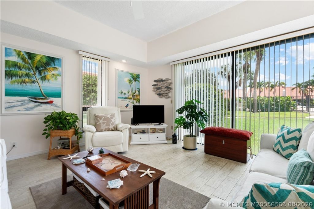 3319 SE La Prado Court, Port Saint Lucie, FL 34952 Photo