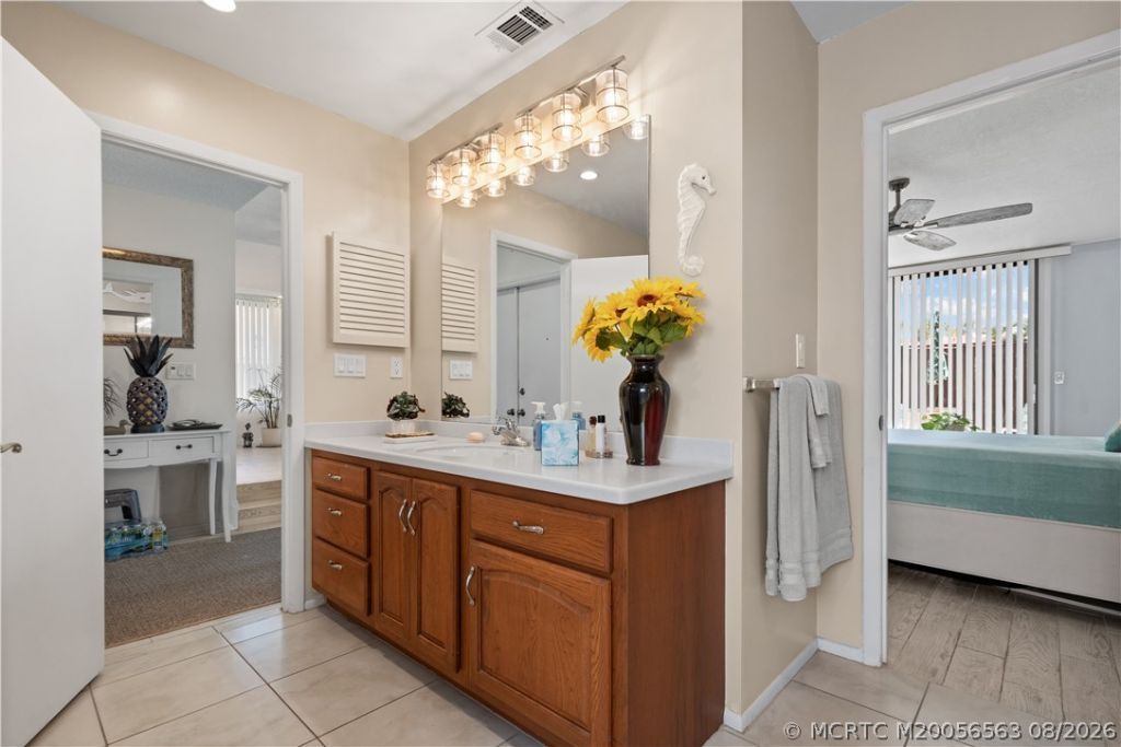 3319 SE La Prado Court, Port Saint Lucie, FL 34952 Photo