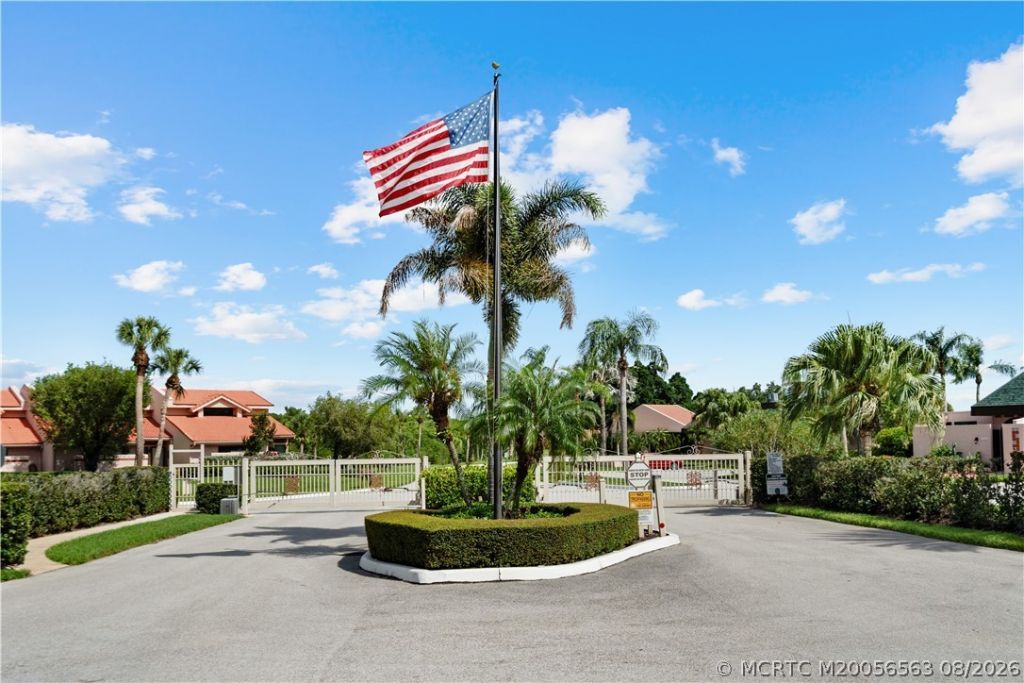 3319 SE La Prado Court, Port Saint Lucie, FL 34952 Photo