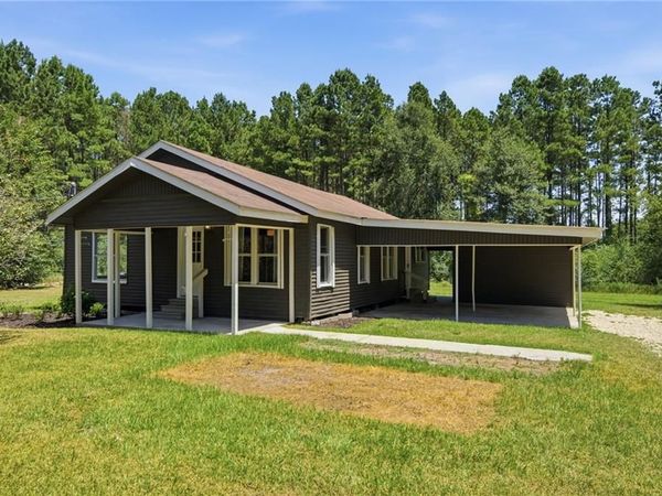 1402 NECHES Street , Bogalusa, LA 70427