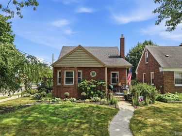 3301 McKinley Street, Dearborn, Mi 48124