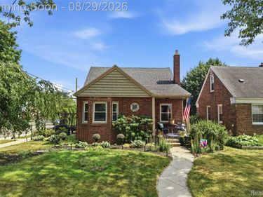 3301 McKinley Street, Dearborn, Mi 48124