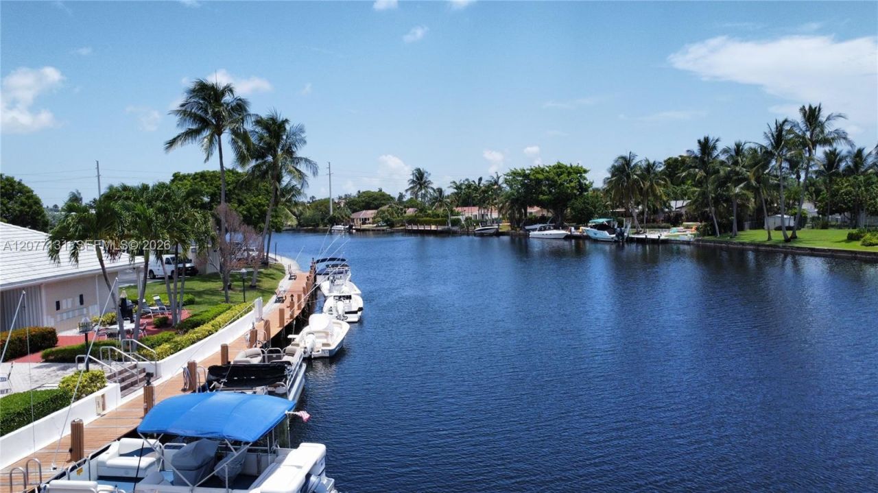 160 Cypress Club Dr , Unit 608, Pompano Beach, FL 33060 Photo