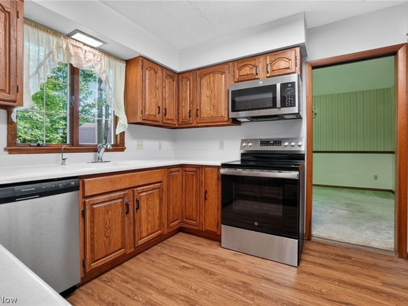 1020 Cornerwood Drive, Jefferson, OH 44047 Photo 15