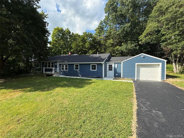 127 Spring Lake Road , Red Hook, NY 12571