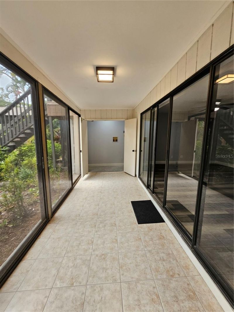 1720 Glenhouse Drive, Unit 328, Sarasota, FL 34231 Photo