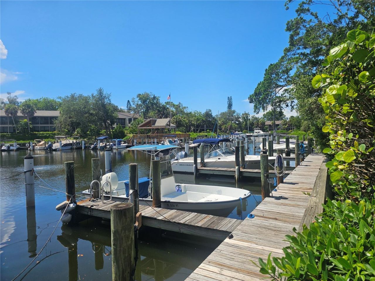 1720 Glenhouse Drive, Unit 328, Sarasota, FL 34231 Photo
