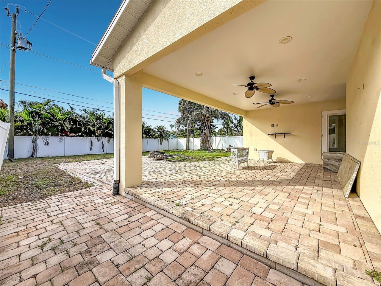 2010 Bayou Grande Boulevard Ne, Saint Petersburg, FL 33703 Photo