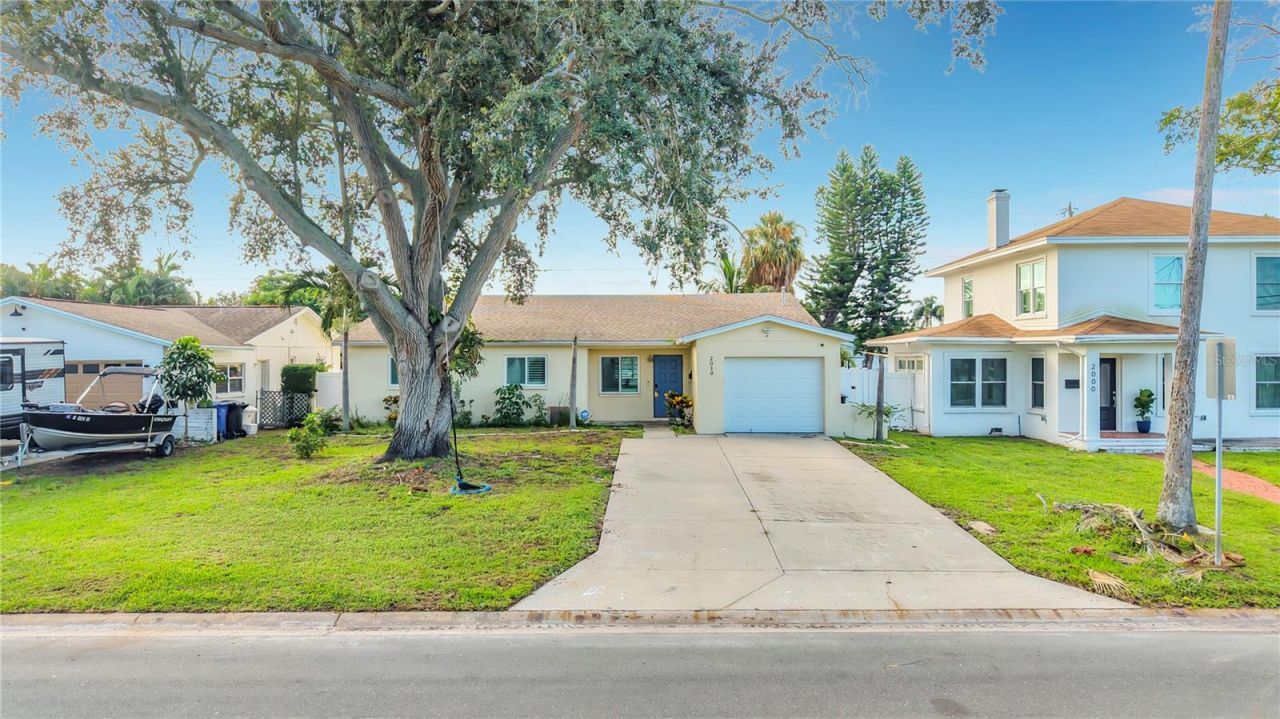 2010 Bayou Grande Boulevard Ne, Saint Petersburg, FL 33703 Photo