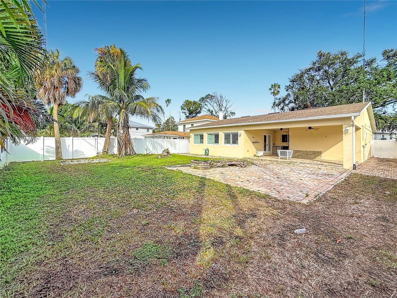 2010 Bayou Grande Boulevard Ne, Saint Petersburg, FL 33703 Photo