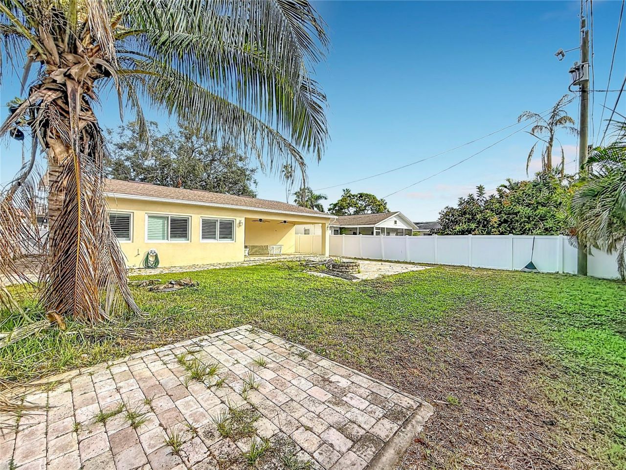 2010 Bayou Grande Boulevard Ne, Saint Petersburg, FL 33703 Photo