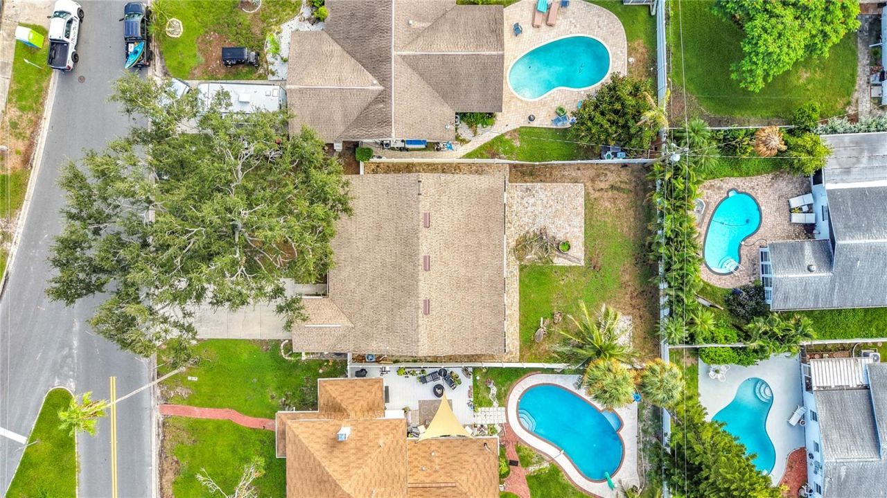 2010 Bayou Grande Boulevard Ne, Saint Petersburg, FL 33703 Photo