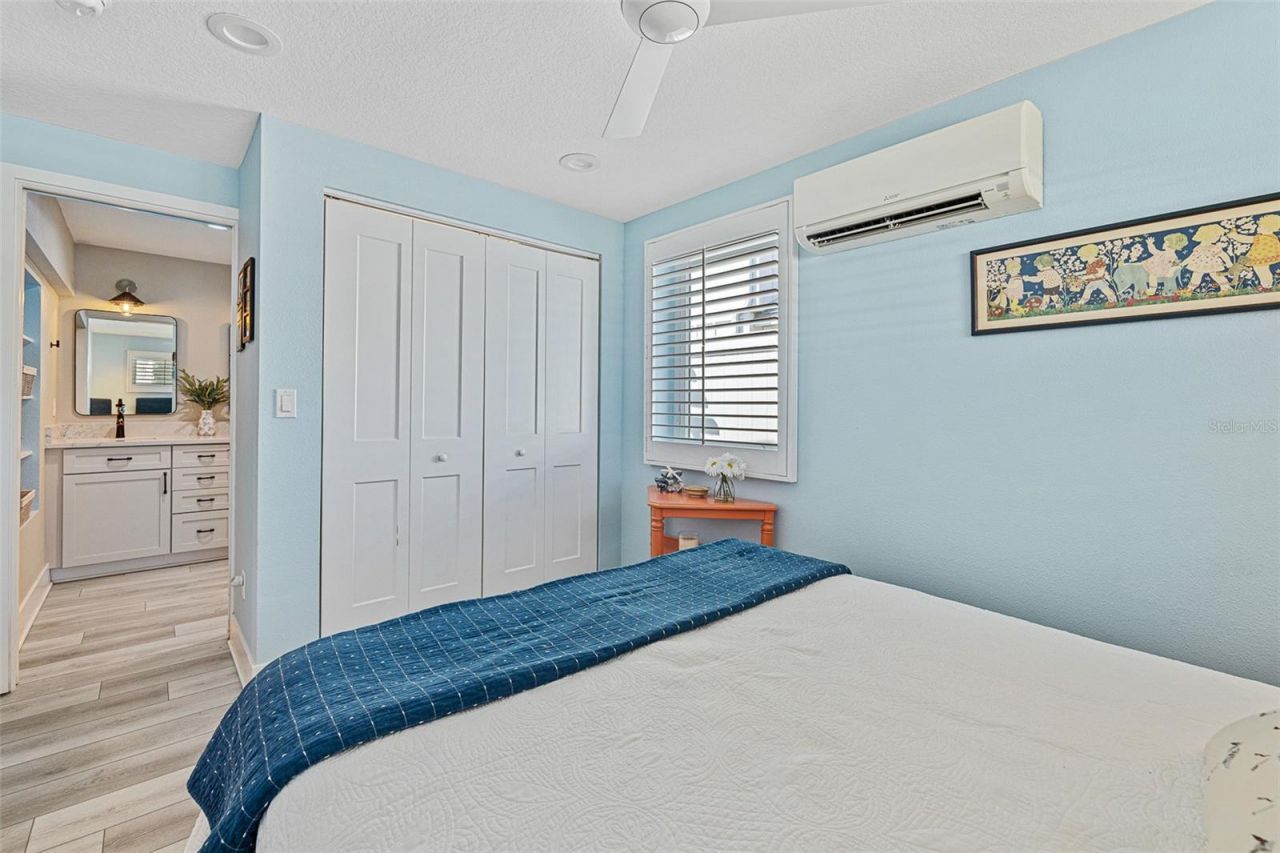 839 E 10th Avenue, New Smyrna Beach, FL 32169 Photo