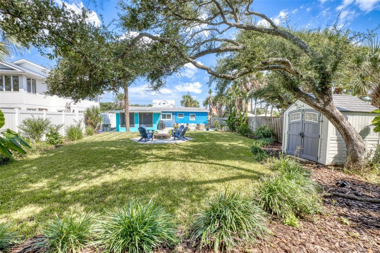 839 E 10th Avenue, New Smyrna Beach, FL 32169 Photo