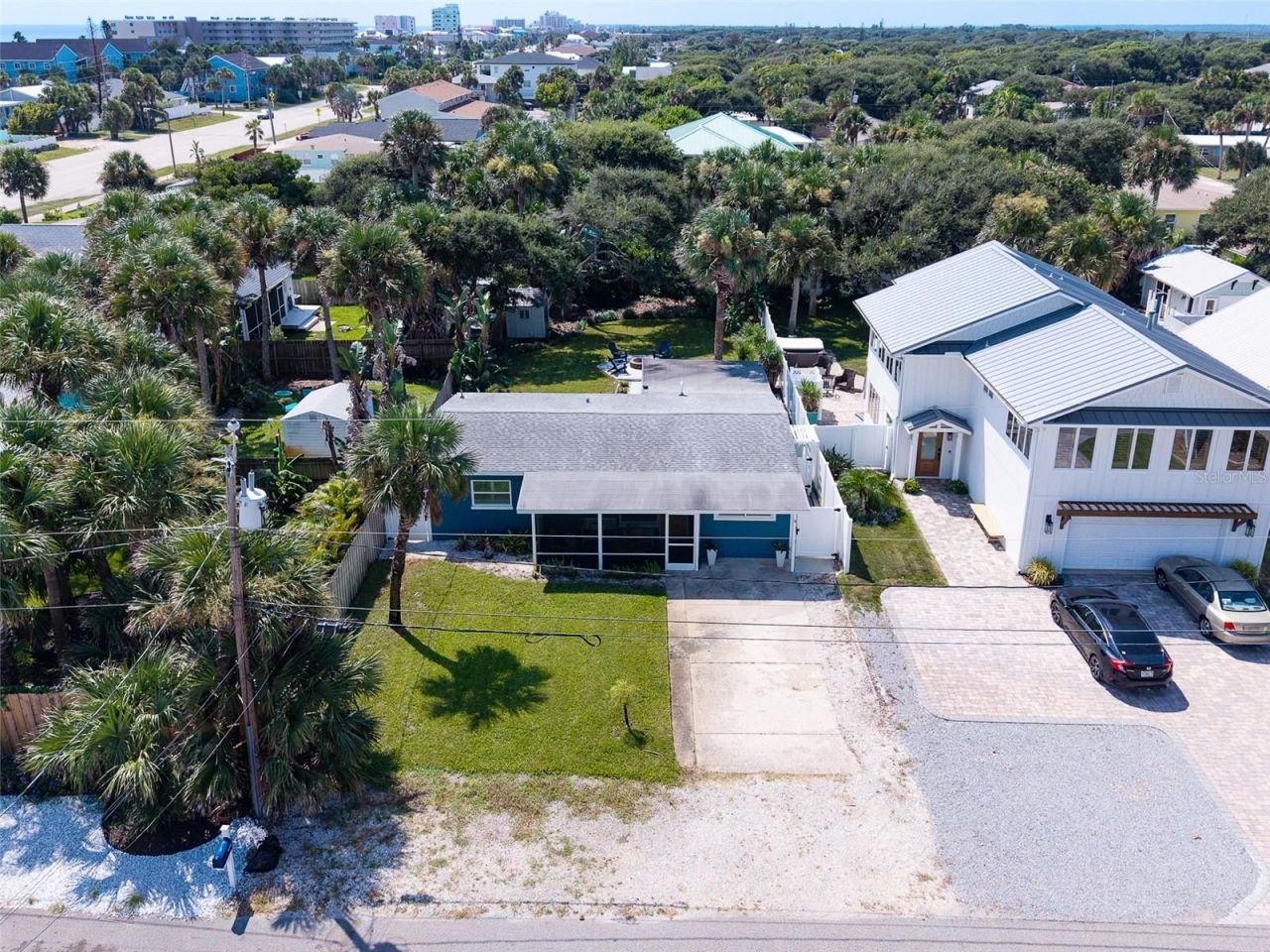 839 E 10th Avenue, New Smyrna Beach, FL 32169 Photo