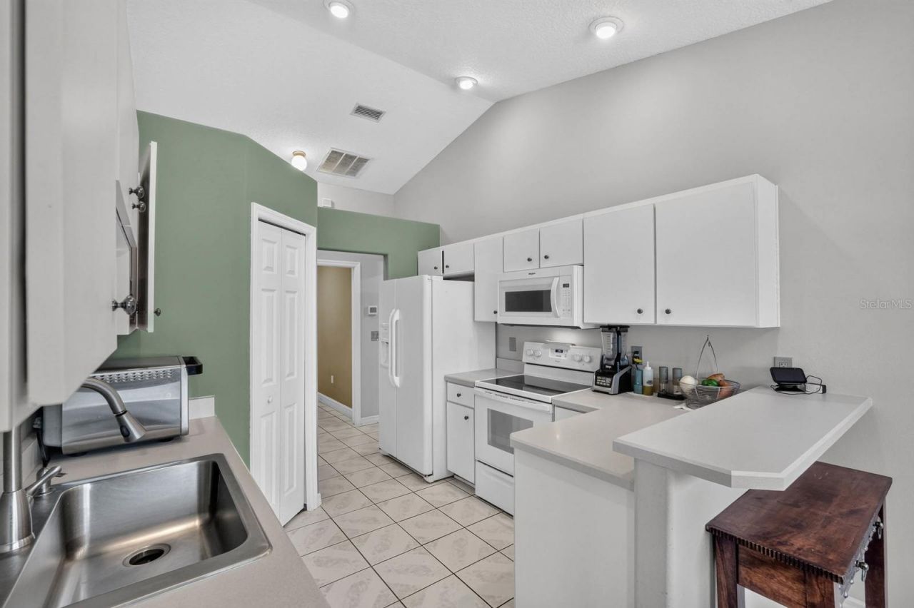 6 Roxland Lane, Palm Coast, FL 32164 Photo