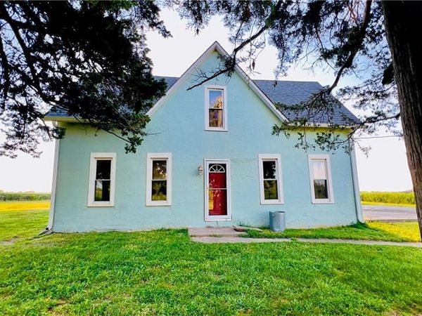22719 Quivira Road, Bucyrus, KS 66013