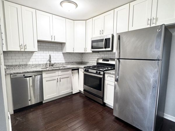 5644 W 105th Street , Unit 1W, Oak Lawn, IL 60453