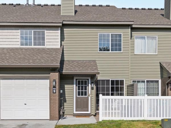 9925 Russell Avenue N, Unit 9, Brooklyn Park, MN 55444